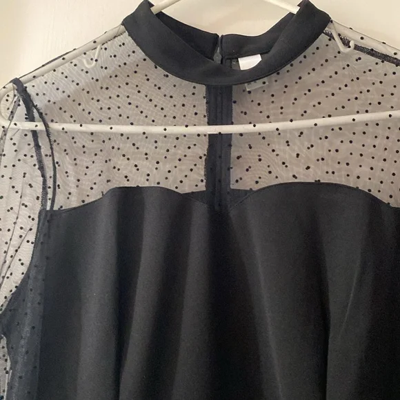 Dressy top - Picture 3 of 4